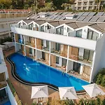 Blu Luxury Unique - Adults-only Hotel 4*
