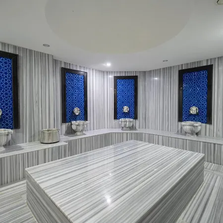Blu Luxury Unique - Adults-only Hotell 4*