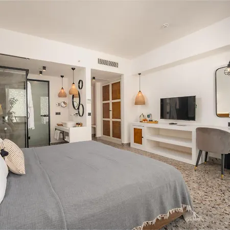 Blu Luxury Unique - Adults-only