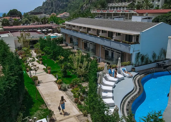 Blu Luxury Unique - Adults-only Otel 4*